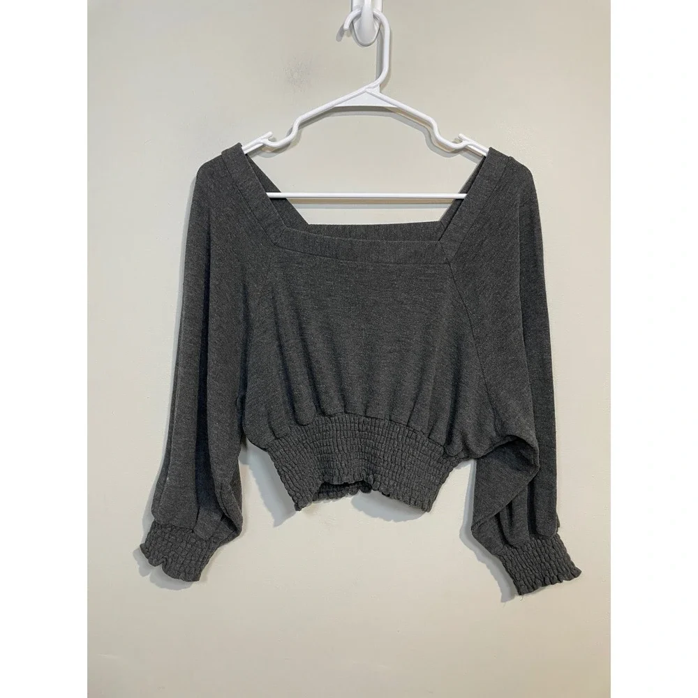 Free People Gray Square Neck Smocked Long Sleeve Size XS Boho Feminine Classic‎
